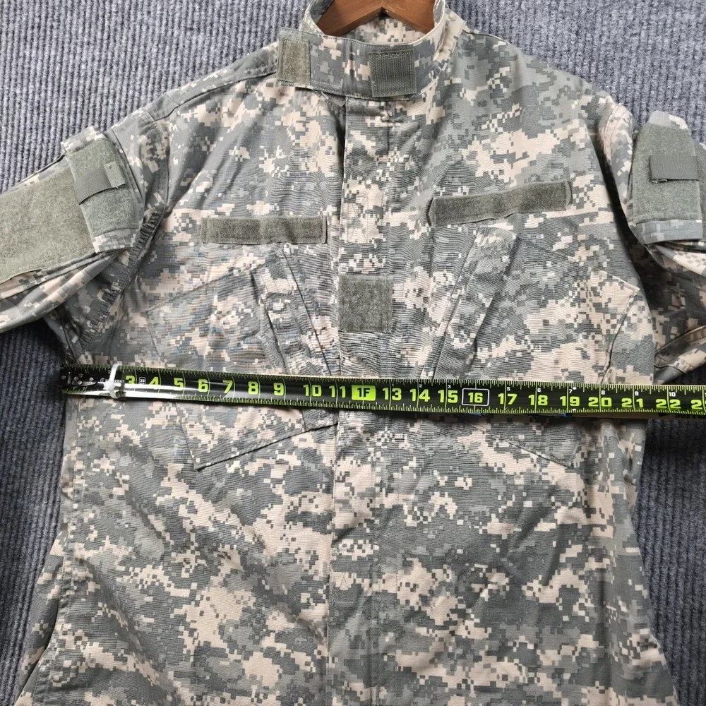 US Army Combat Uniform ACU Coat Medium Regular UCP Digital Camo Ripstop Jacket M